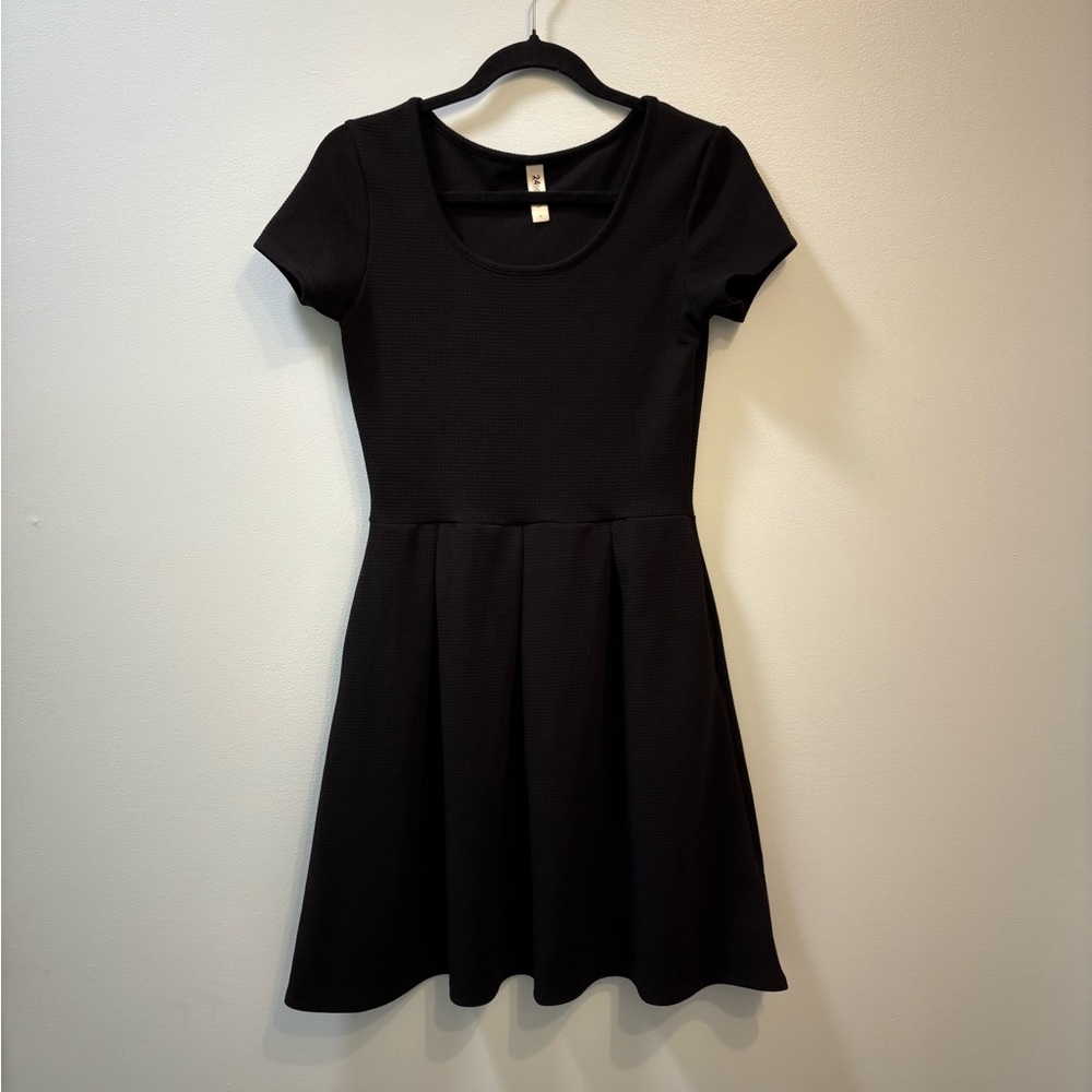 24Seven Black Short Sleeve Dress